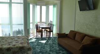 Гостиница Guest House Azhur Гаспра Апартаменты-студио с видом на море-8